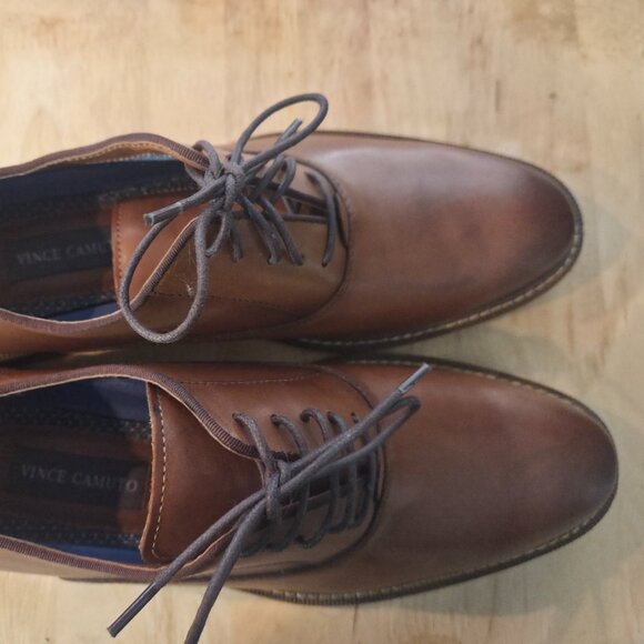 Vince Comuto Men's Lawson Oxford Cognac color size 9M NWT - Picture 2 of 10